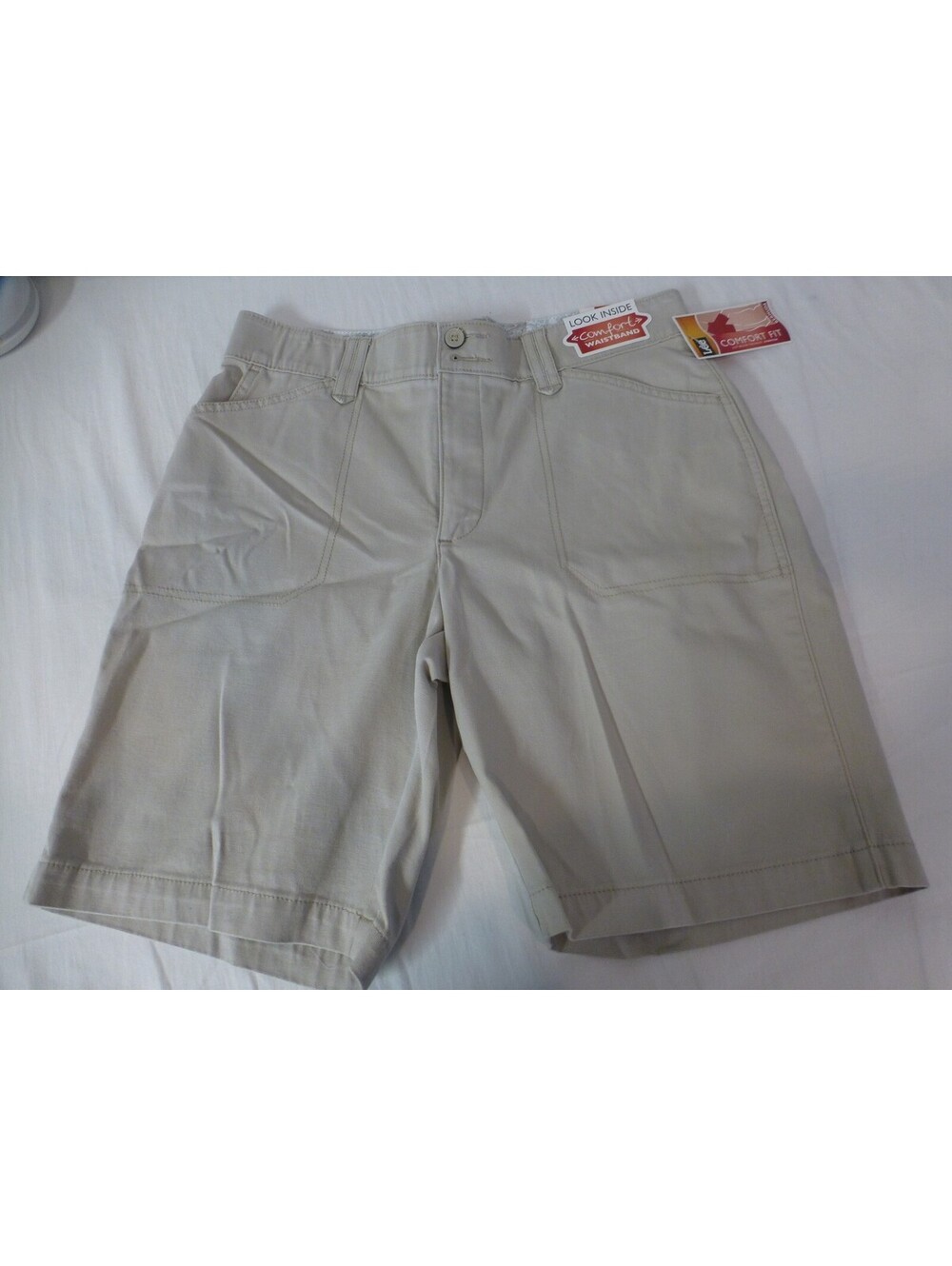 NWT Lee Women's Size 10 Medium Alabaster Bermuda Comfort Waistband Stretch J4A